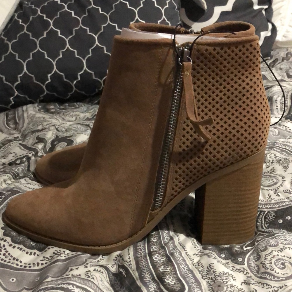 Booties - Picture 3 of 3